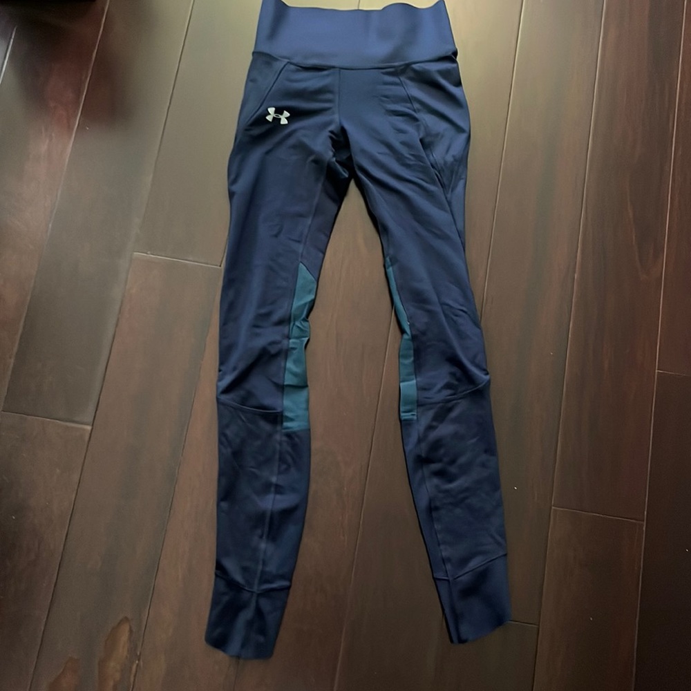 BRAND NEW UNDER ARMOUR LEGGINGS